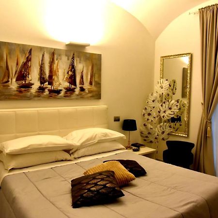 Conte Max Rooms Термоли Экстерьер фото