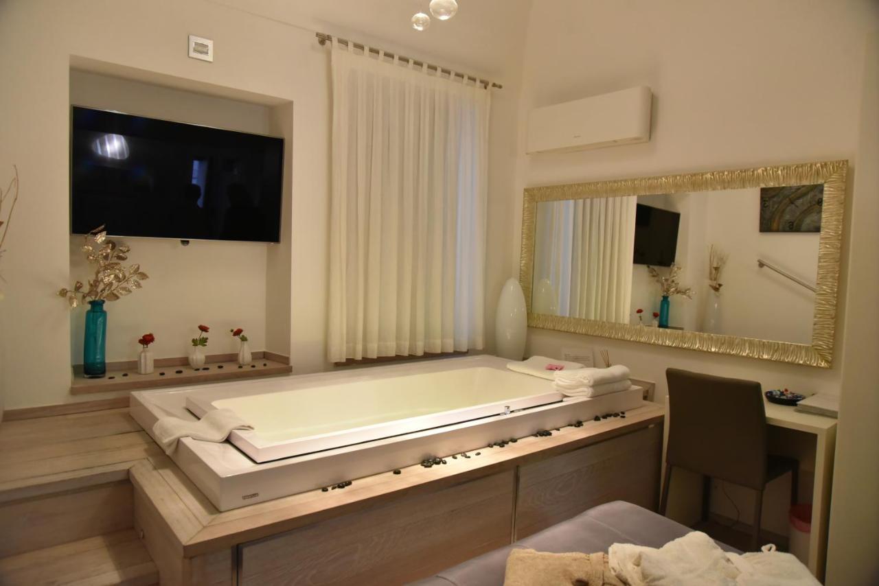 Conte Max Rooms Термоли Экстерьер фото