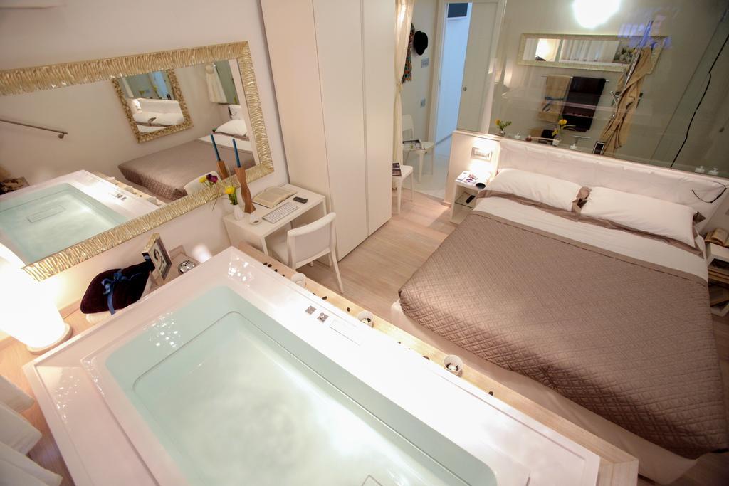 Conte Max Rooms Термоли Экстерьер фото